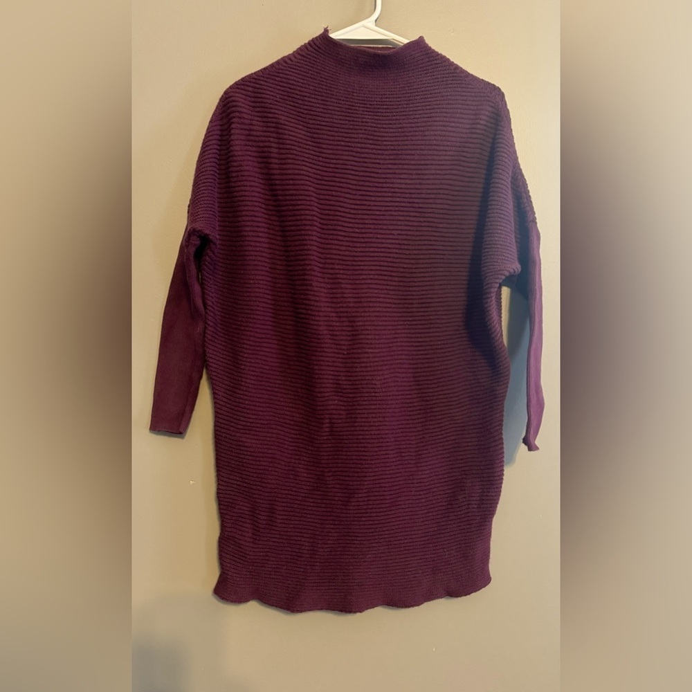 Halston sweater